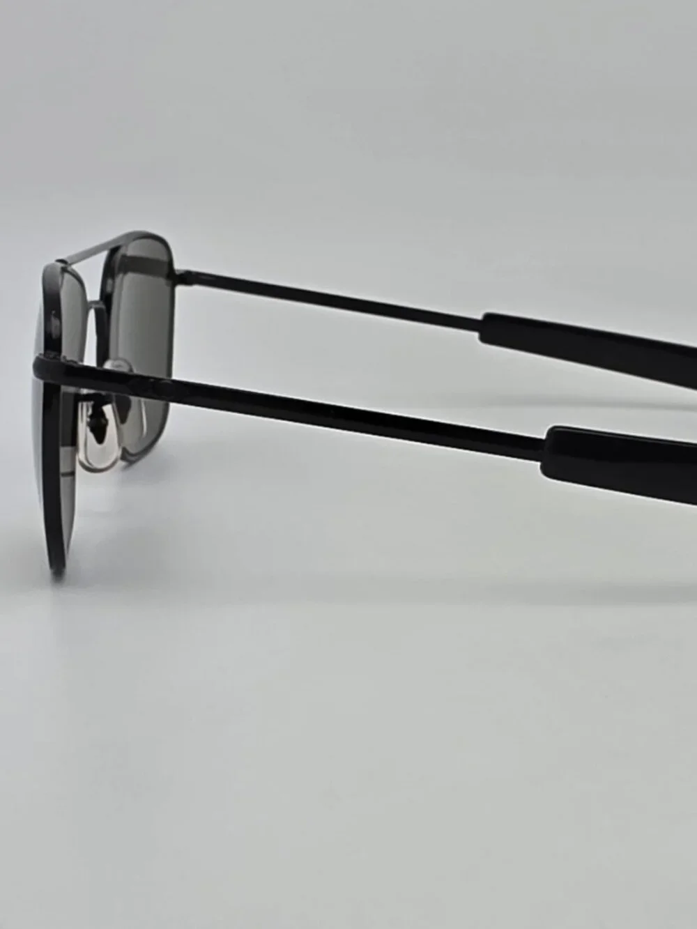 American Optical Original Pilot OP-52B Black Grey Glass Lens Aviator Sunglasses